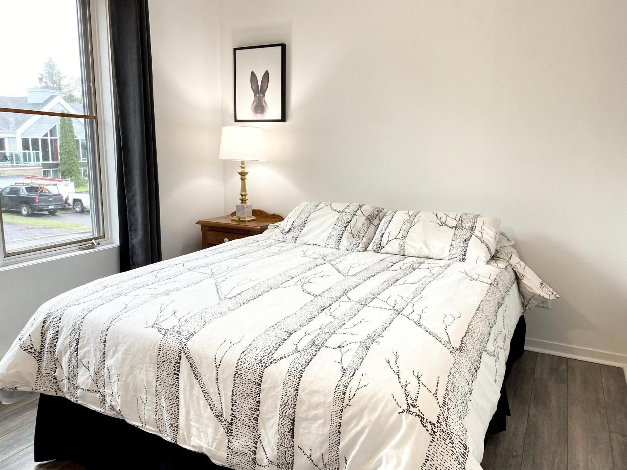 Chalets Montmorency Mont-Sainte-Anne ภายนอก รูปภาพ