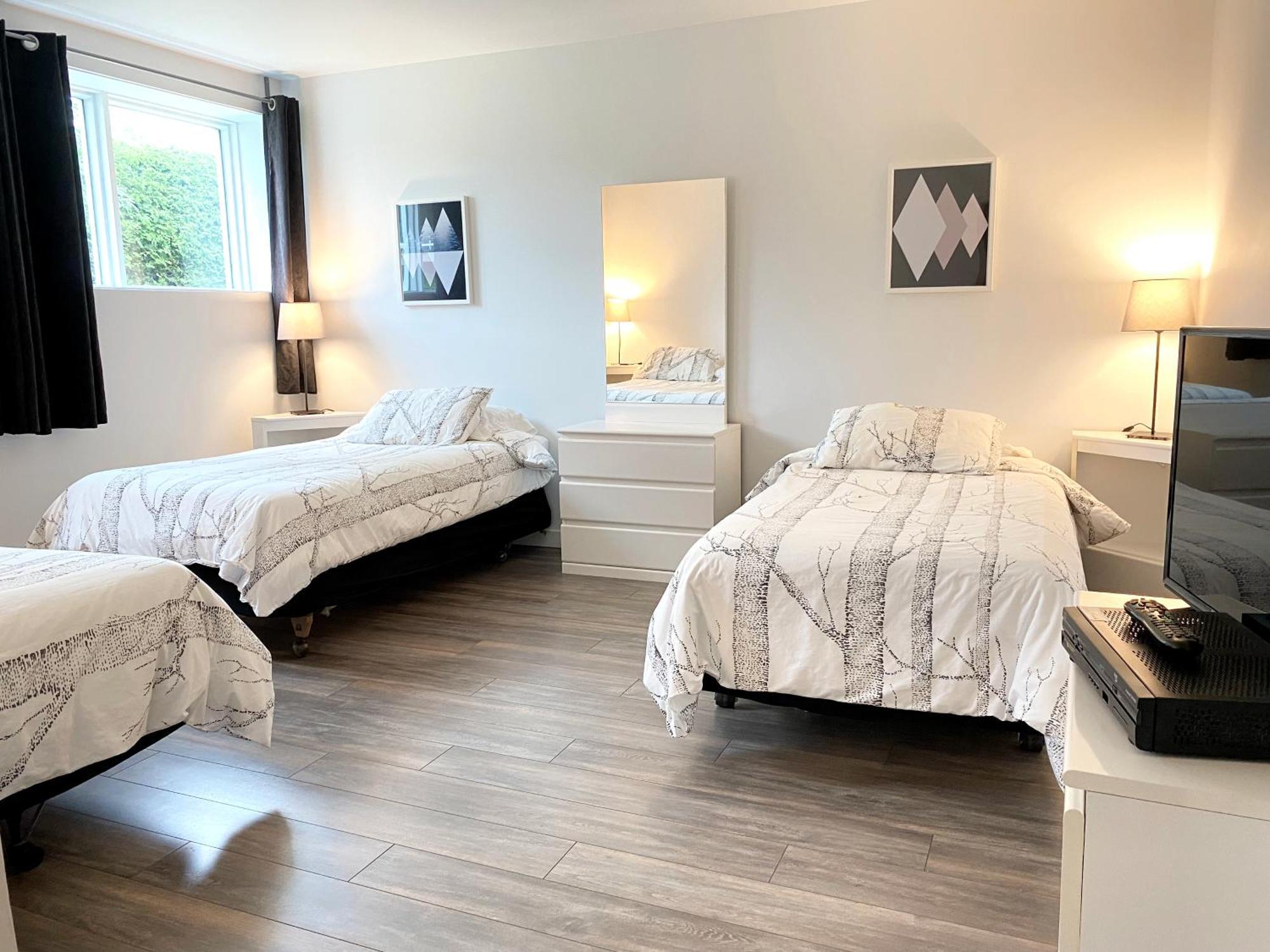 Chalets Montmorency Mont-Sainte-Anne ภายนอก รูปภาพ