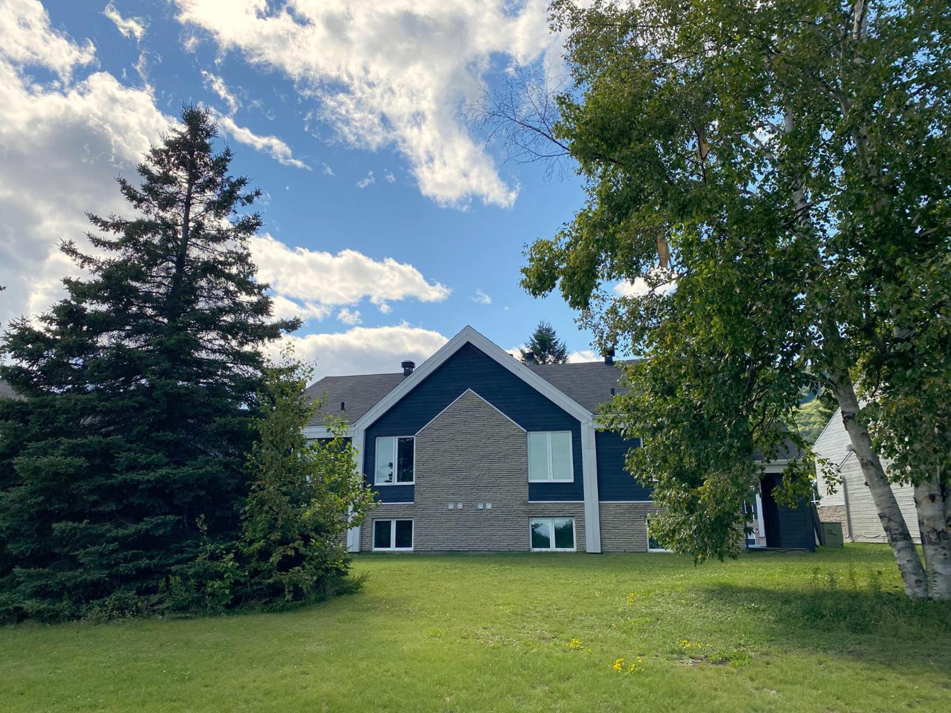 Chalets Montmorency Mont-Sainte-Anne ภายนอก รูปภาพ