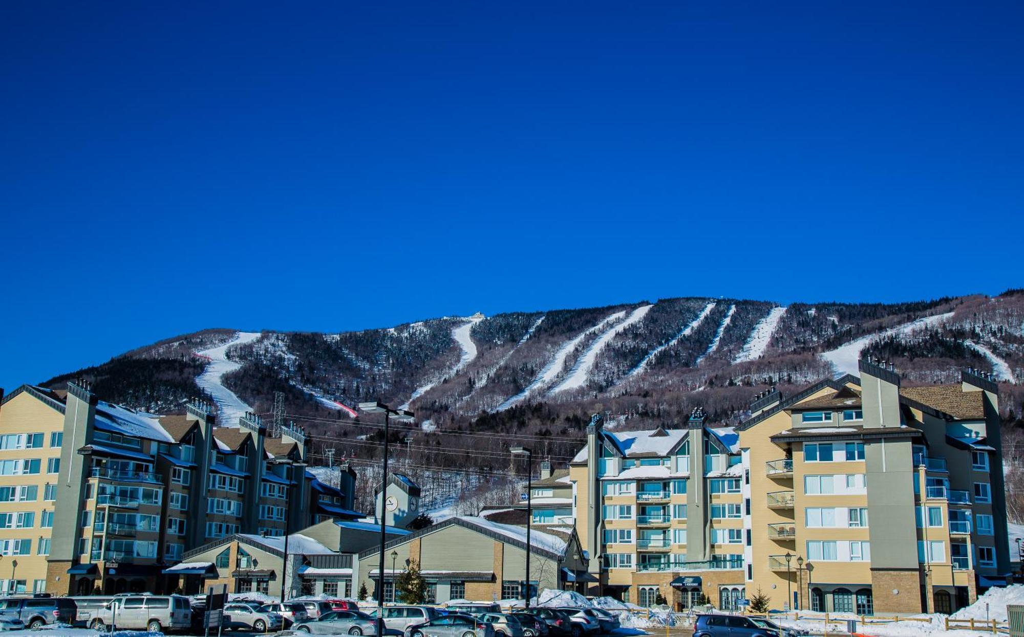 Chalets Montmorency Mont-Sainte-Anne ภายนอก รูปภาพ